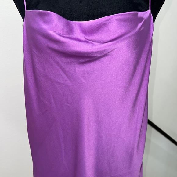 Cami NYC Violet Axel Top - Picture 10 of 16